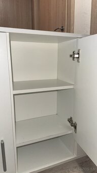 Kupeľňová skrinka so zrkadlom - 2