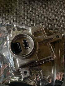 8k0941597e xenon riadiaca jednotka audi - 2