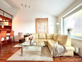 BOSEN | 1 izbový byt - mezonet, s parkovacím státím v Chorvá - 2