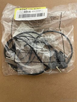 Sluchátko s mikrofónom pre vysielačku - 2