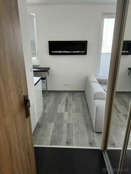 1-izbový byt s balkónom - 2