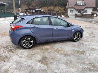 Hyundai i30 1.6 nafta - 2