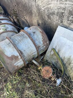 Predám kovové sudy - 2