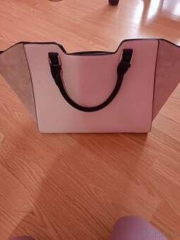 Balík dámskych kabeliek - 2