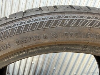 2ks Letne pneumatiky 225/40 R18 - 2