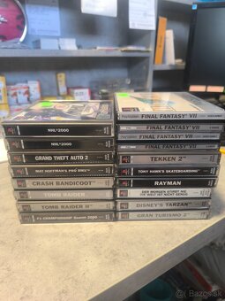 PLAYSTATION 1 ONE v zachovalom stave - 2
