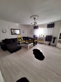 2 DOMY ZA CENU 1 s pozemkom o rozlohe 684m2 – TREBIŠOV - 2