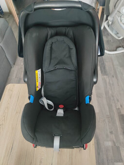 BRITAX RÖMER Autosedačka Baby-Safe + základňa - 2