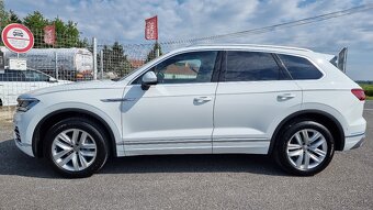 Volkswagen Touareg 3.0TDI 4x4 Tiptronic za 31.990 € - 2