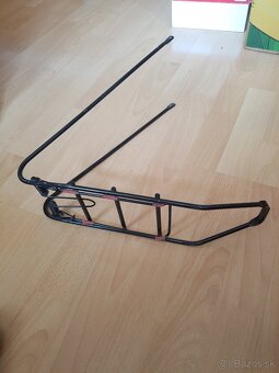 Zadný nosič na bicykel s kolesom 26 - 2
