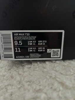 NIKE AIR MAX 720 - 2