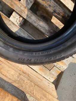 Letné Pneumatiky Pirelli 255/50R19 - 2