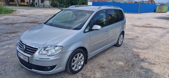 Volkwagen Touran - 2