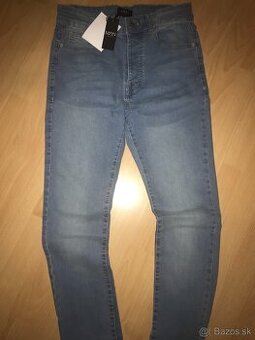 SÚPRAVA BOOHOO: tričko + rifle veľ. M/L a 32 (31) + darček - 2