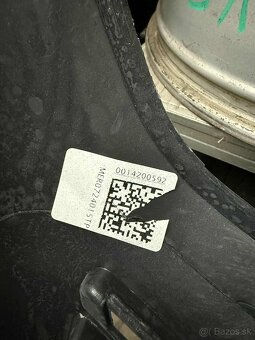 Predný nárazník Mercedes W124 - 2