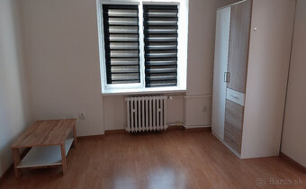 Prenájom 1 izbový byt v NDCA - 2