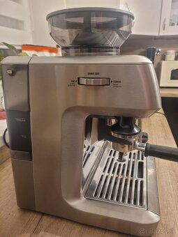 Predám kávovar sage - 2