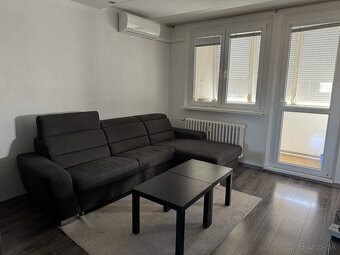 Priestranný 4 izbový byt v tichej lokalite s krásnym výhľado - 2