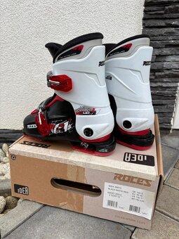 Lyžiarky nastavitelné 30-35 190-220mm - 2