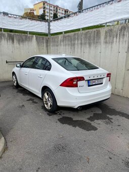 Volvo S60 D3 2.0L Momentum - 2
