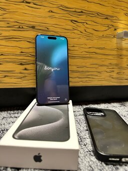 iPhone 15 Pro Max 256gb - 2