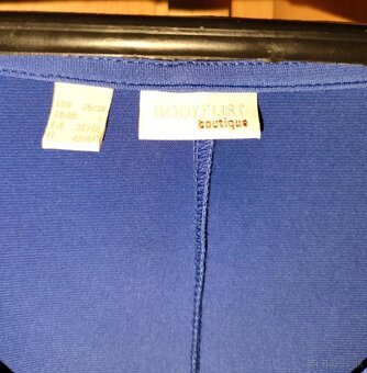 Zafírovo modré šaty - 2