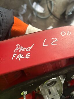 Octavia 2 svetlo - 2