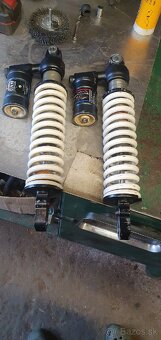 Predne tlmiče Cf moto x8 - 2