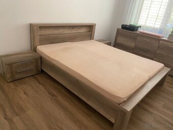 Spálňový nábytok - 2