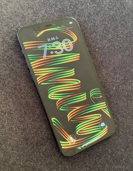 iPhone 12 64GB black - 100% batéria - 2