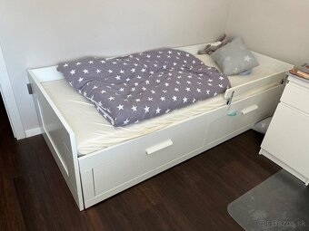 Predám skriňu, komodu a posteľ - 2