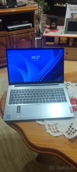 IdeaPad Slim 3 15IAN8 - 2