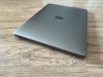 Macbook Pro & Air 13'' 2020, 2019, 2018 (5 roznych modelov - 2