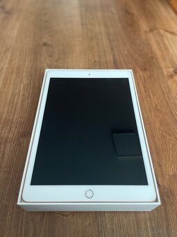iPad 10.2 (2020) 8. generácia 32 Gb - 2