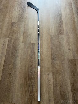 Hokejka CCM jetspeed Ft6 pro senior - 2