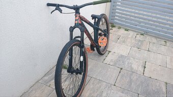 Dirt bicykel 2018 Dartmoor two6player - 2