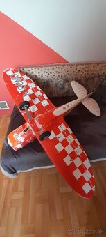 Rc lietadlo Commander - 2