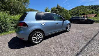 ✅ Volkswagen Golf VI 1.6 benzín SUPER výbava, čerstvá STK/EK - 2