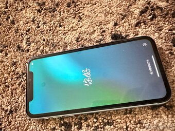 iphone XR 128 GB - 2