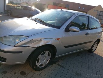 Ford focus 1.4 benz - 2