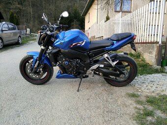 YAMAHA FZ1 - 2