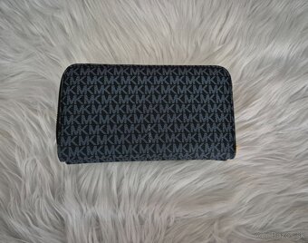 peňaženka Michael Kors. - 2