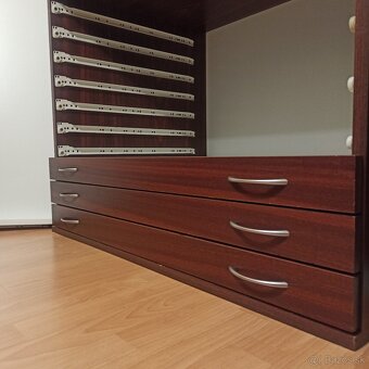 Skrinka (šuflíky) na výkresy - 2