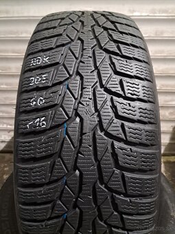 Nokian zimné 205/60/R16 - 2
