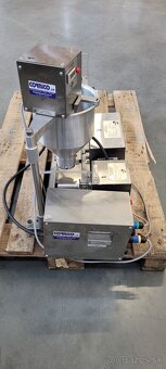 Donutkovač PROFI PRF-11/1200 automat - 2