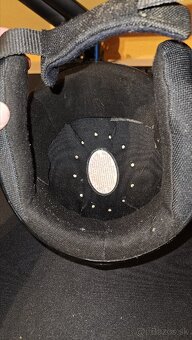 Predám detsku lyziarku prilbu - 2