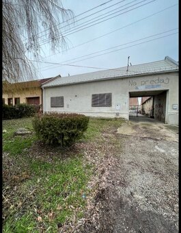 Dom s veľkým pozemkom + veľké priestory - 2