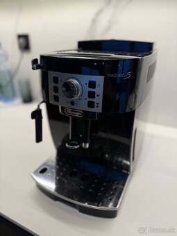 Kávovar De'Longhi Magnifica S - 2