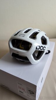 Prilba POC Octal - 2