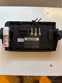 LCD displej Renault Megane III 259156554R - 2
